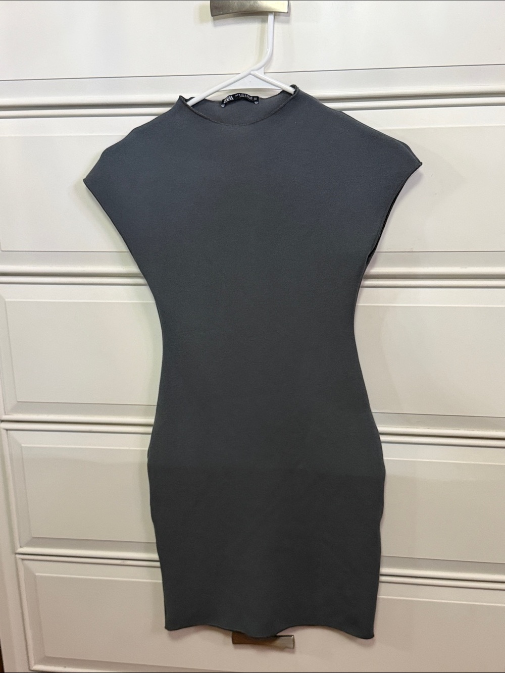 Zara Sleek Cap-Sleeve Bodycon Dress